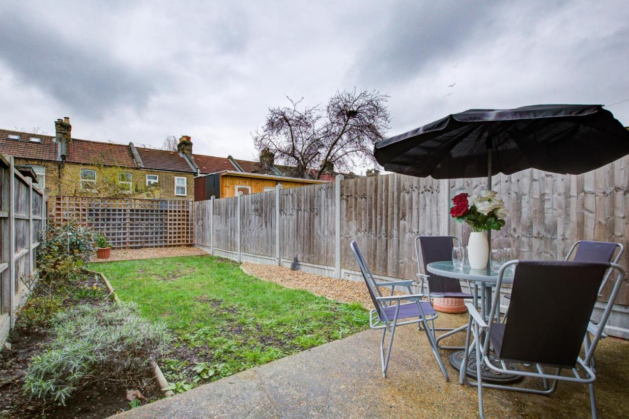 Statera Apartments - 2-Bed House In Stratford Londres Exterior foto